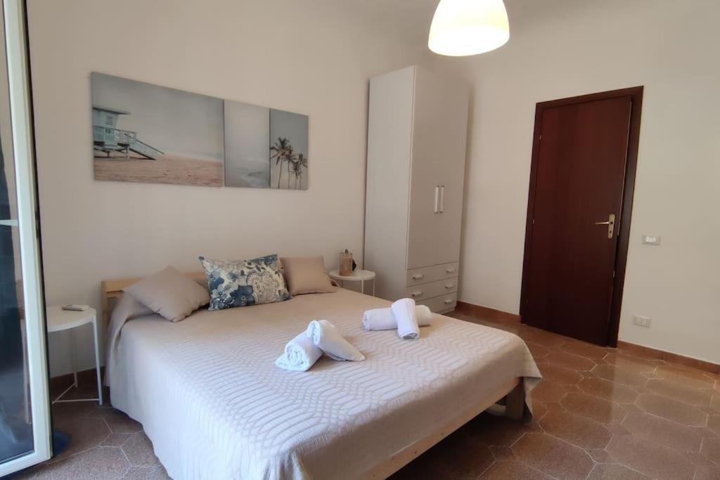 Casa Vacanze U Curtigghiu Cefalú Exterior foto